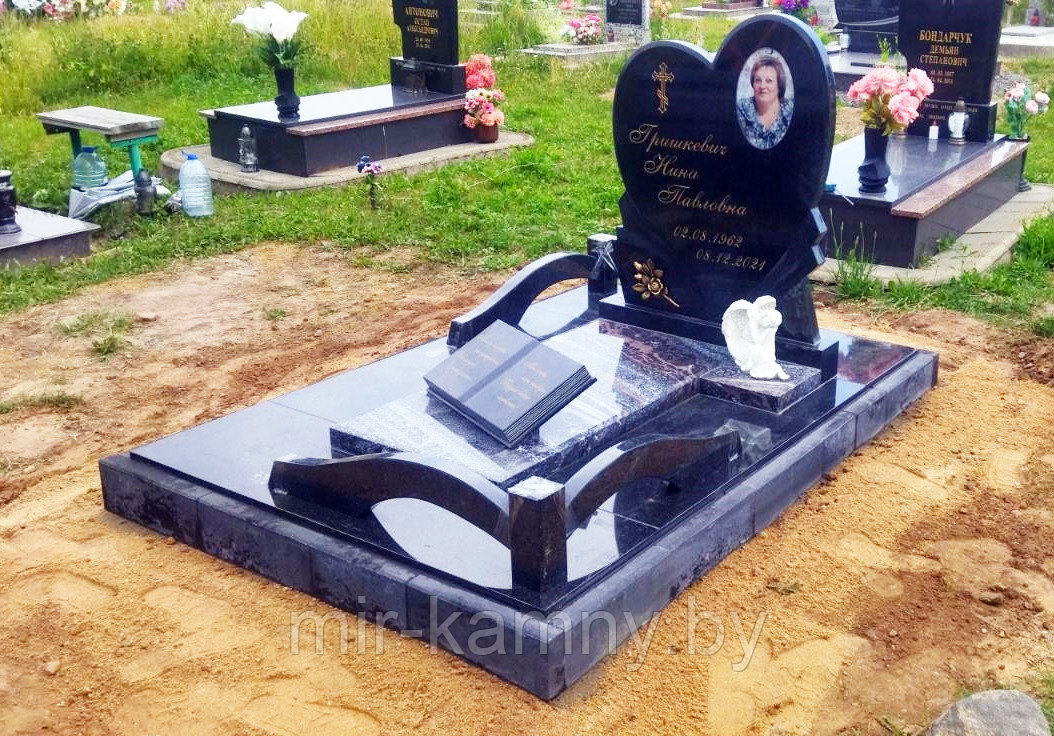 ЭКСКЛЮЗИВНЫЙ ПАМЯТНИК СЕРДЦЕ ДЛЯ ЖЕНЩИНЫ В ГРОДНО