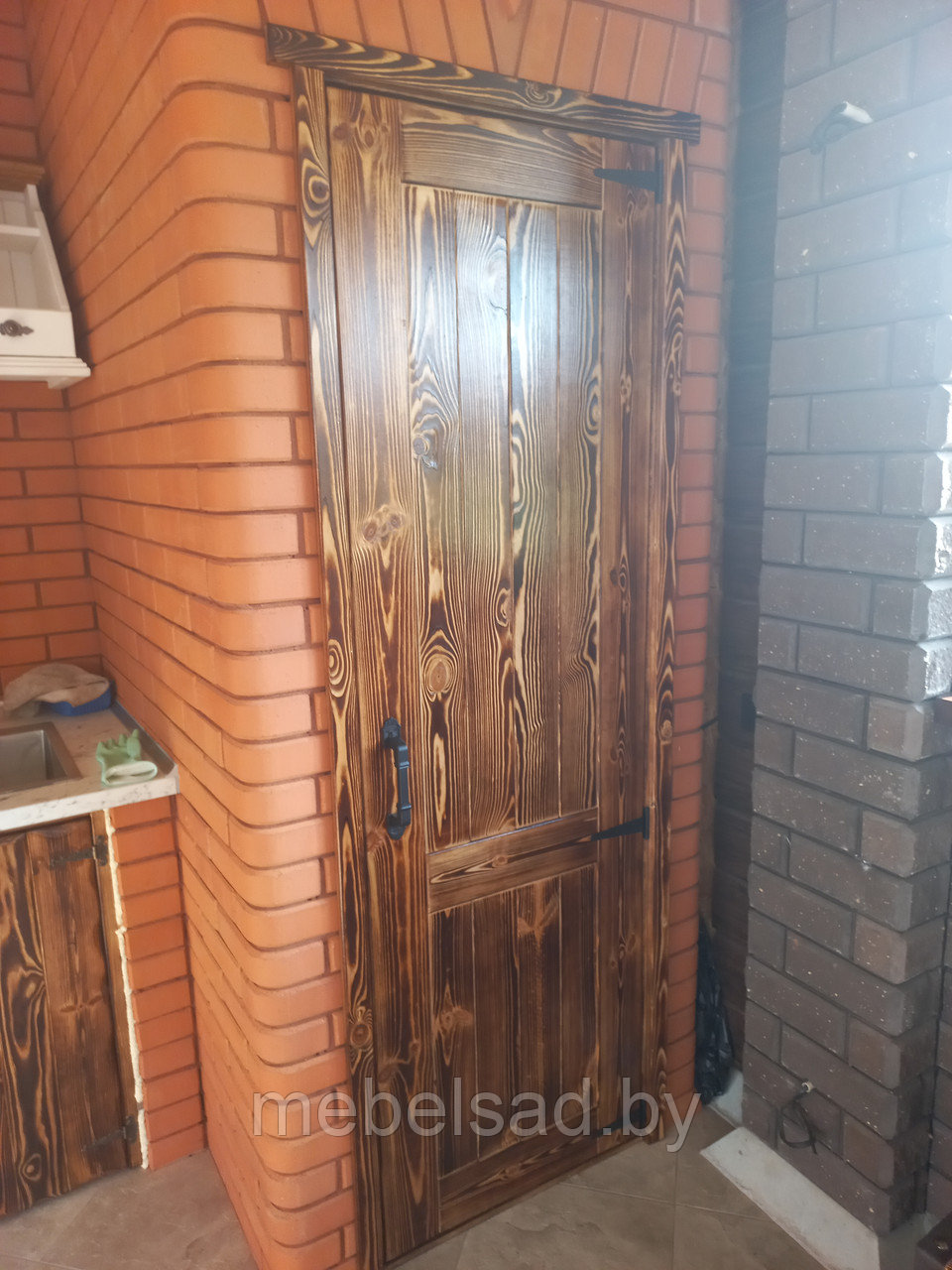 Дверь состаренная из массива сосны "Рустикальная №63" - фото 1 - id-p212096425