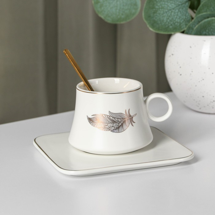 Чайная пара керамическая «Лист», 2 предмета: кружка с ложкой 180 мл, блюдце d=13,5 см, цвет белый - фото 1 - id-p212134251
