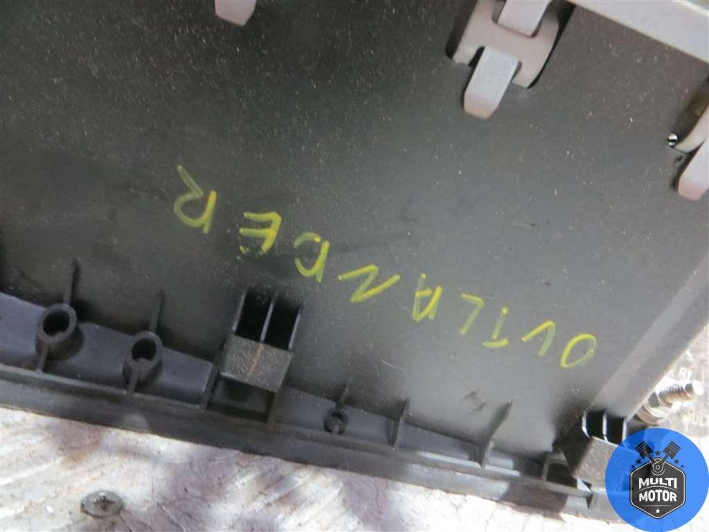 Подушка безопасности пассажира MITSUBISHI OUTLANDER (2001-2005) 2.4 i 4B12 - 170 Лс 2004 г. - фото 5 - id-p212153253