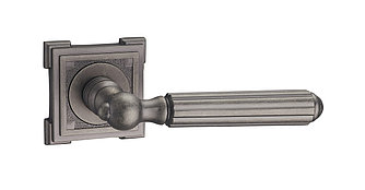 Ручка дверная Лиатрис КВ. Z1537E34 (Арни) (Ant/Silver)