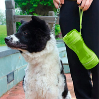 Дорожная бутылка поилка - кормушка  для собак и кошек Pet Water Bottle 2 в 1  Зеленый