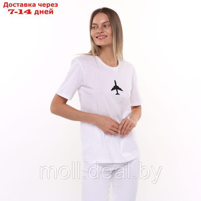 Футболка женская "самолёт", цвет белый, размер 56 - фото 1 - id-p212288366