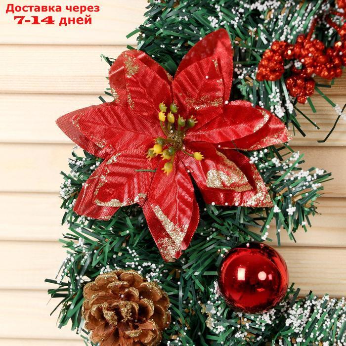 Венок новогодний d-36 см "Шишки" с красными цветами - фото 2 - id-p212676558