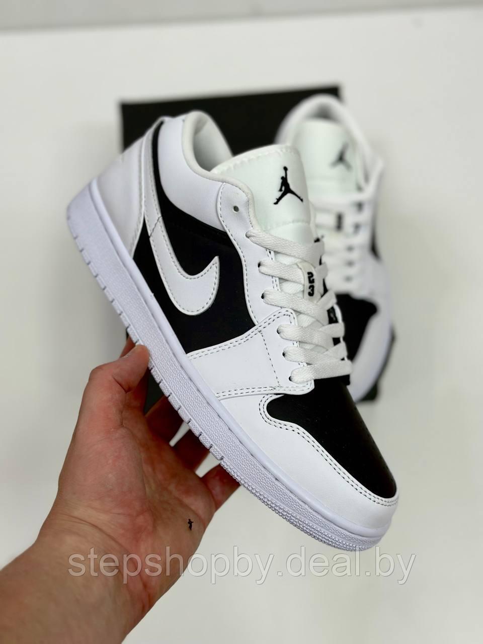 Кроссовки Nike Air Jordan 1 Low Panda - фото 3 - id-p212858845