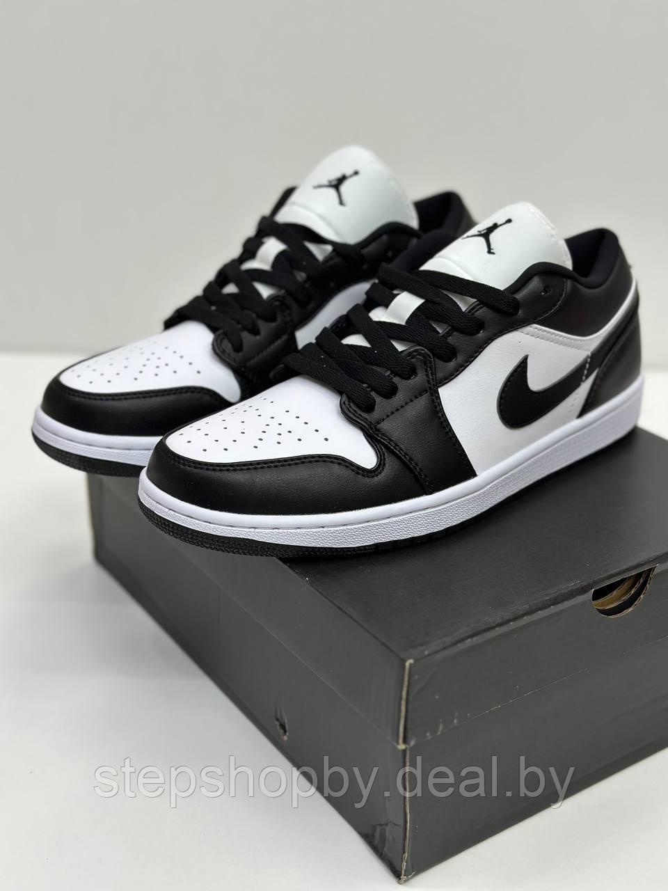 Кроссовки Nike Air Jordan 1 Low 'Panda' Black White - фото 2 - id-p212858853