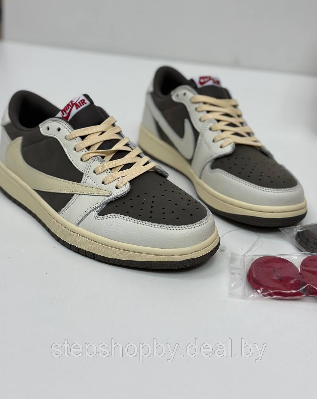 Кроссовки Jordan 1 Retro Low OG SP Travis Scott Reverse Mocha 36 - фото 1 - id-p212859124