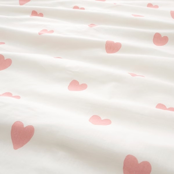 IKEA/ БАРНДРЁМ Пододеяльник и наволочка, орнамент «сердечки» белый/розовый150x200/50x60 см - фото 4 - id-p162471696