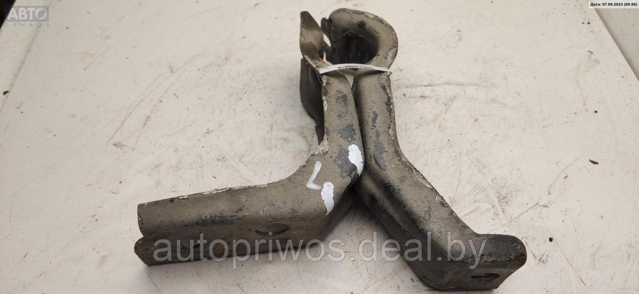 Крепление втулки стабилизатора заднего Peugeot 407 - фото 1 - id-p212142609