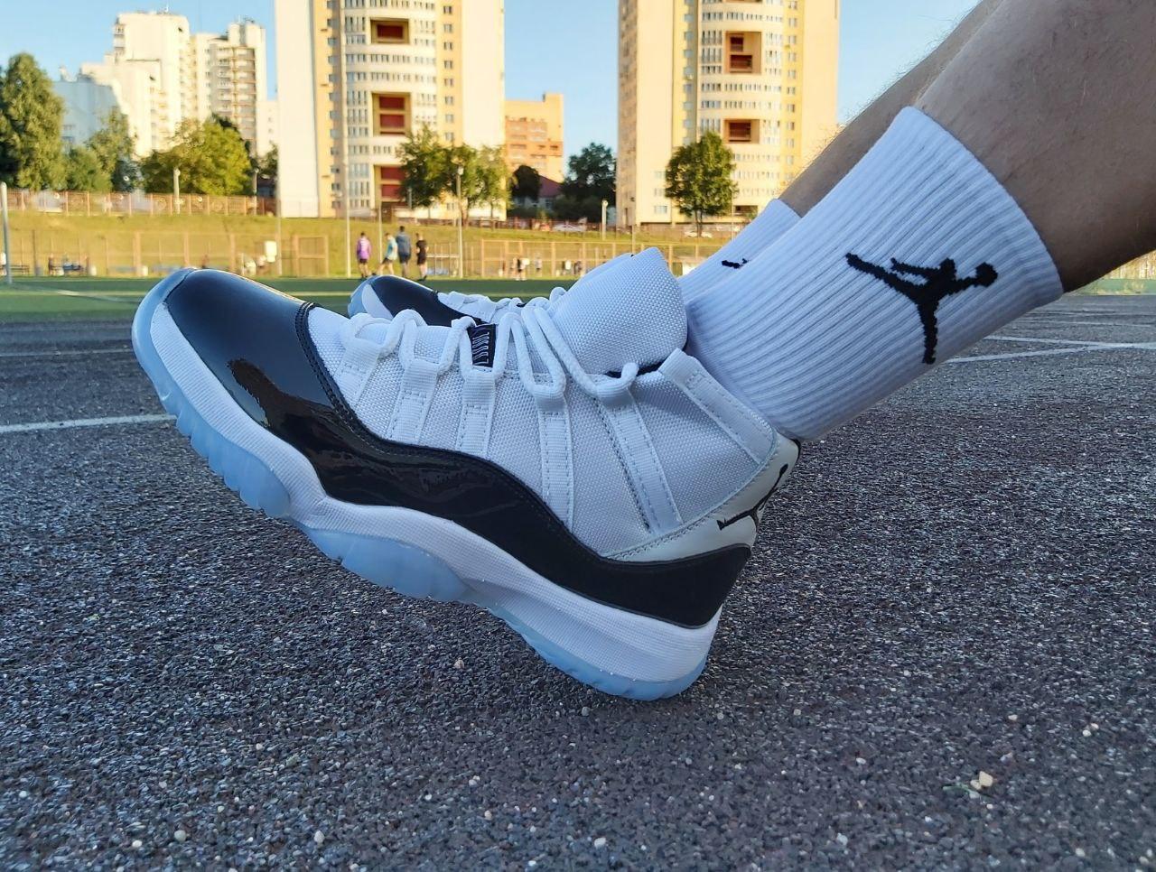 Баскетбольные кроссовки Air Jordan 11 Retro Concord - фото 2 - id-p213045395