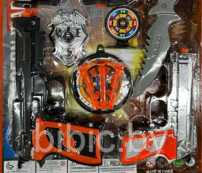 Детский игровой набор полицейского с пистолетами, ножом и аксессуарами A612. Игрушечное оружие для детей - фото 3 - id-p213163900