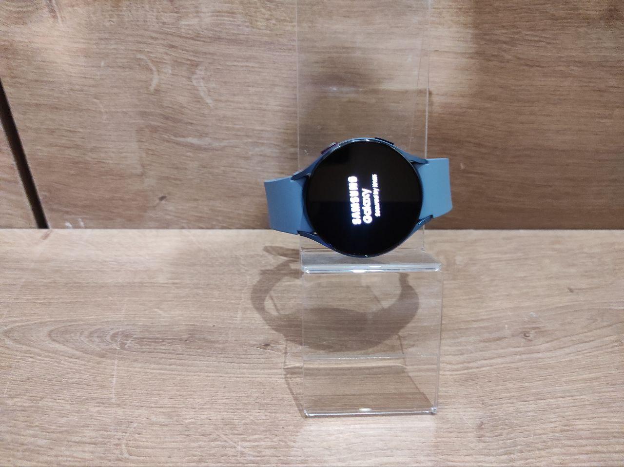 Умные часы Samsung Galaxy Watch 5 44 мм - фото 1 - id-p213205523