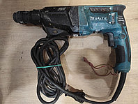 Перфоратор Makita HR2611FT