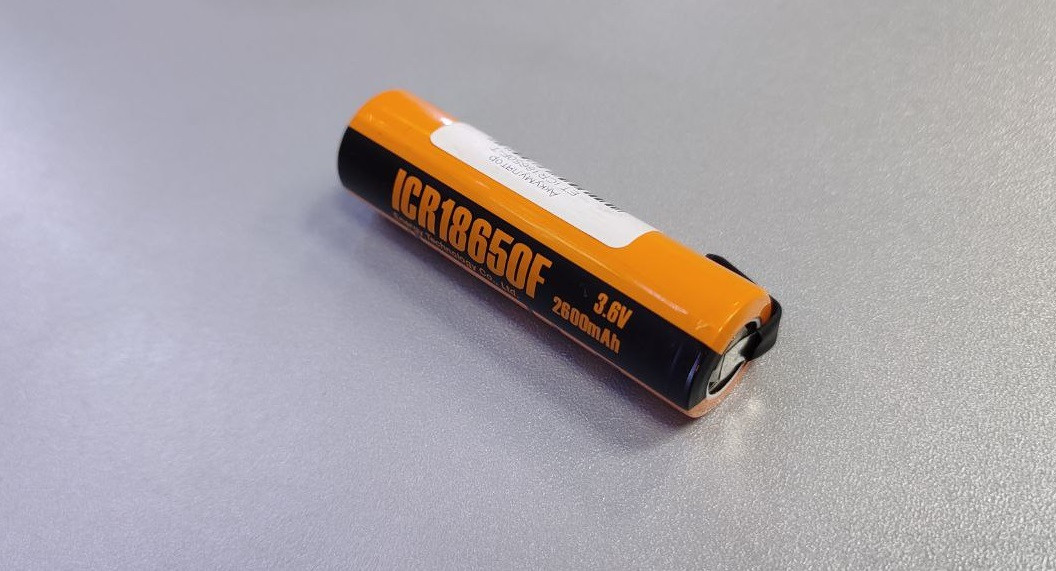 Аккумулятор 18650 2600mAh - ET ICR18650F-T с выводами, 3.7v, Li-Ion, плоский +, выводы приварены точ. сваркой - фото 2 - id-p213278854