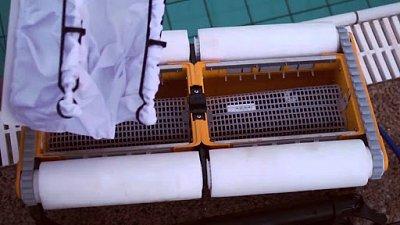 Робот пылесос для бассейна DOLPHIN 2X2 Pro Gyro (бассейн до 50 метров) - фото 6 - id-p213284284