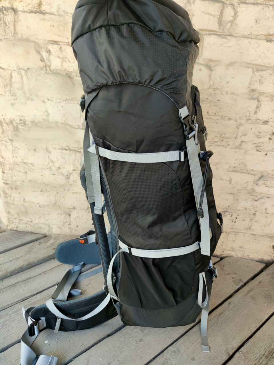 Рюкзак туристический Tramp Thor 90+10 л (черный) - фото 4 - id-p213288300