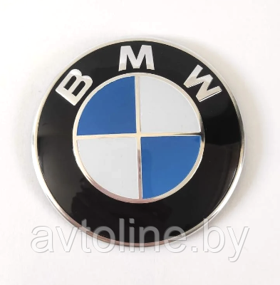 Эмблема BMW 82 мм бело-синяя F10 2PIN (копия) 51147057794 - фото 1 - id-p130359912