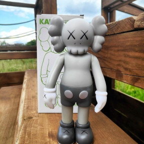 Kaws Classic Игрушка 18 см Серый - фото 1 - id-p124774159