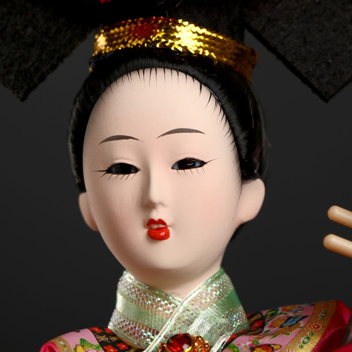 Кукла коллекционная"Китаянка в национ. платье с муз.инструмен. - пипой"МИКС 32х12,5х12,5см - фото 5 - id-p213427205