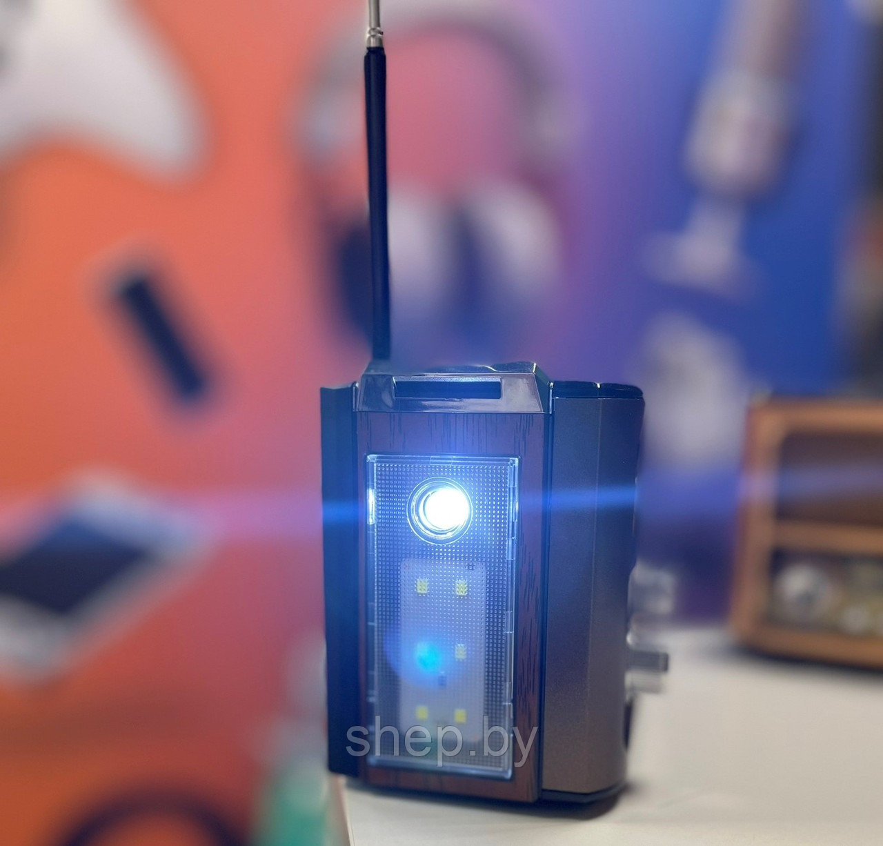 Радиоприёмник Golon RX-BT-087 FM/AM/SW,USB/SD,Bluetooth, фонарик, цвет: 3 цвета - фото 4 - id-p213461145