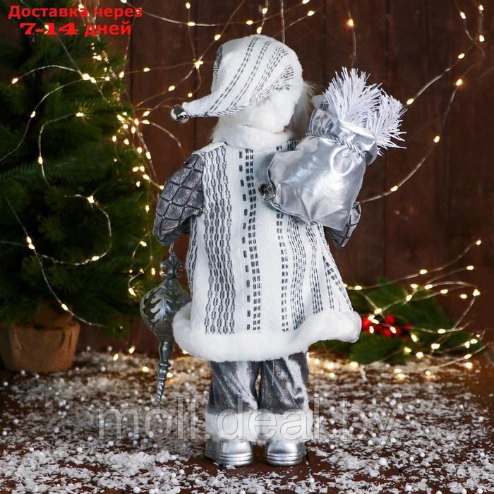 Дед Мороз "Клетчатом жилете " музыка шевелит головой, 43 см, серый - фото 3 - id-p213484543