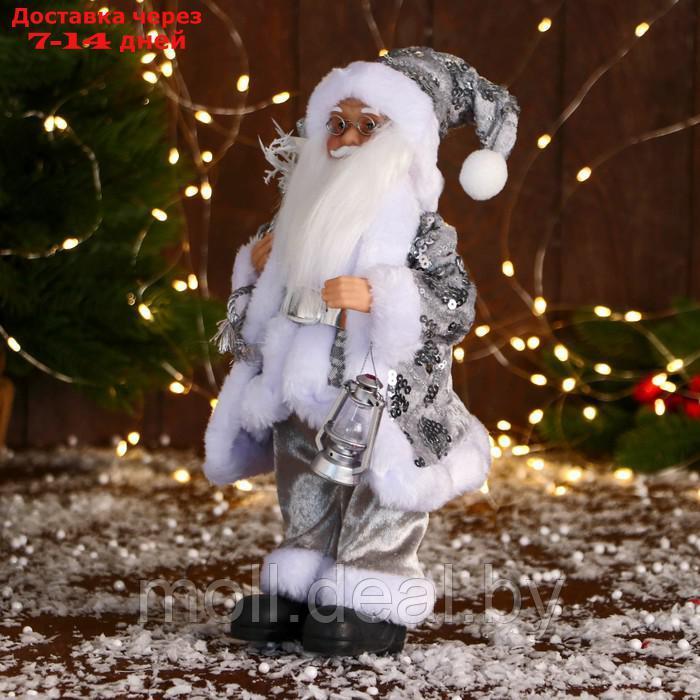 Дед Мороз "В костюме с пайетками и с фонарём" 30 см, серебро - фото 4 - id-p213484547