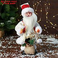 Дед Мороз "С мешком подарков и фонариком" двигается, с подсветкой, 31 см, красно-белый