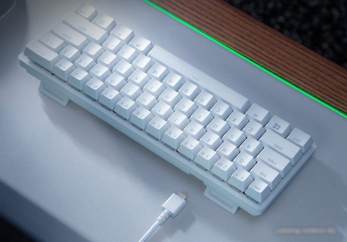 Клавиатура Razer Huntsman Mini Linear (белый) - фото 4 - id-p213224528