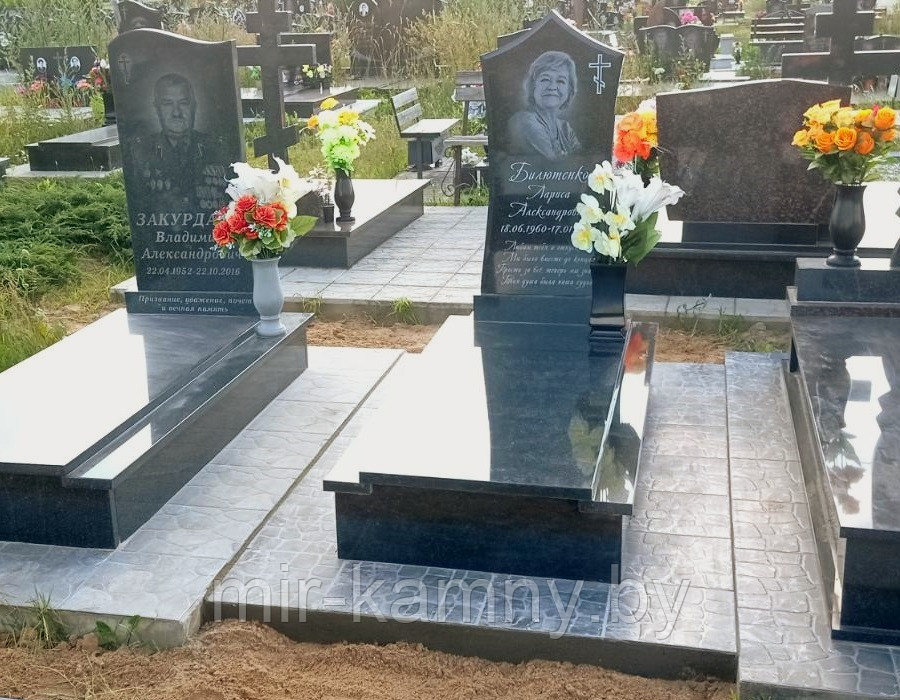 ОДИНОЧНЫЙ ГРАНИТНЫЙ ПАМЯТНИК ЖЕНЩИНЕ
