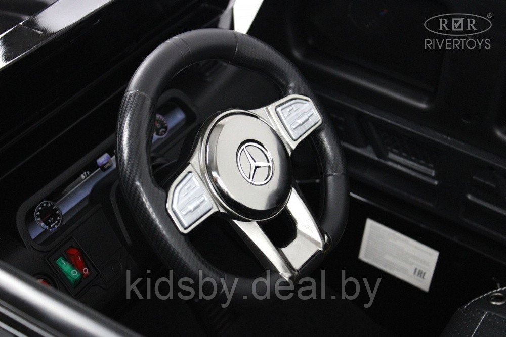Детский электромобиль RiverToys Mercedes-AMG G63 4WD G333GG (черный глянец) Полноприводный - фото 6 - id-p213378607