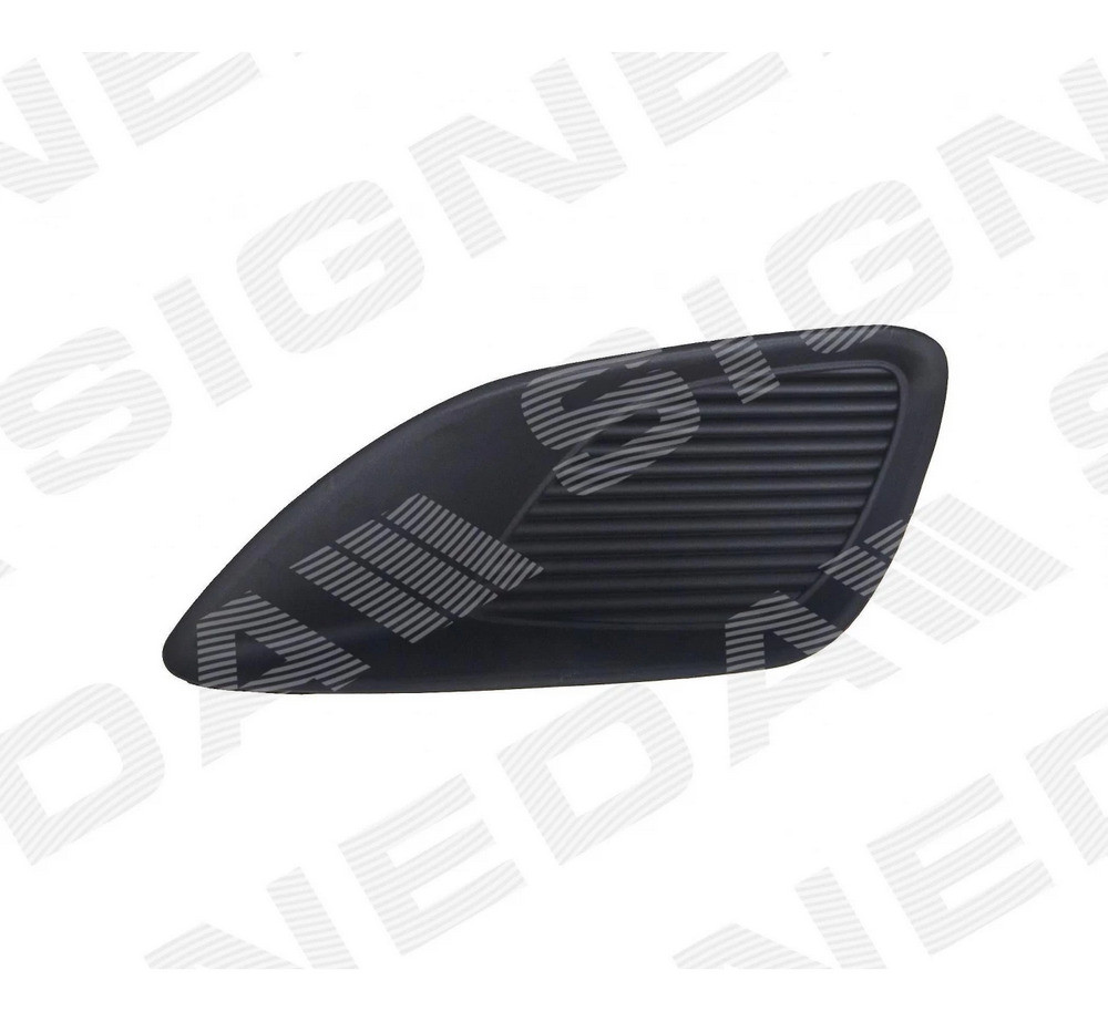 Решетка в бампер для Toyota Yaris (P9) SDN