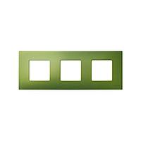 2700637-084 Накладка декоративная для базовой рамки на 3 поста гаммы Artic матового зеленого цвета Play