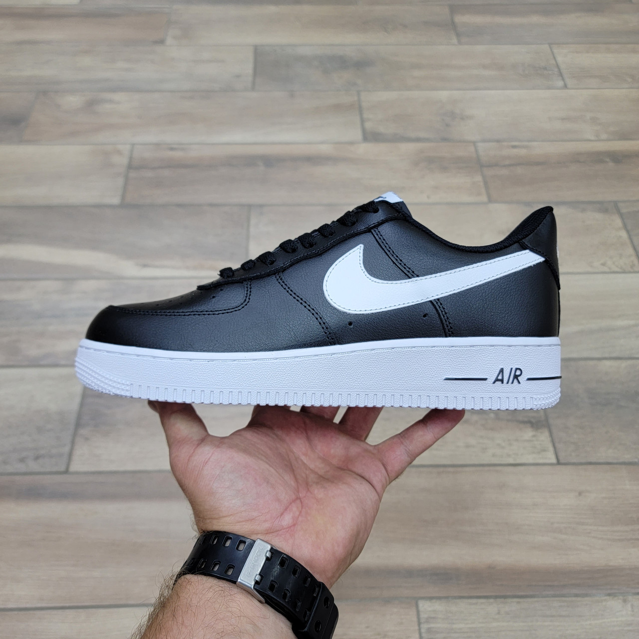 Кроссовки Wmns Nike Air Force 1 '07 3 Black White - фото 1 - id-p178614946