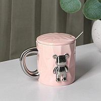 Кружка керамическая с ложкой «Стильный мишка», 320 мл, цвет розовый