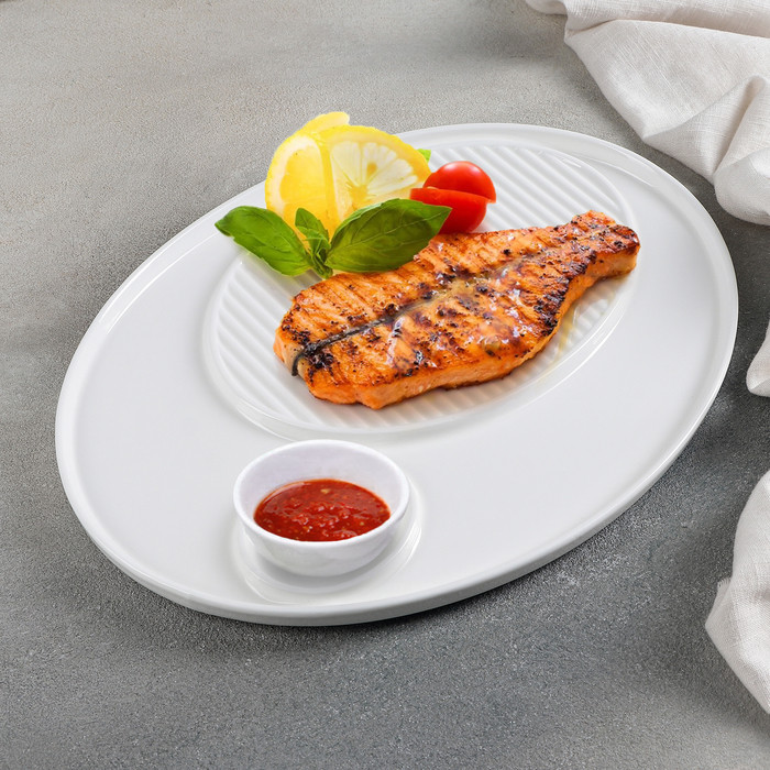 Блюдо фарфоровое с соусником Доляна, 30×22,5 см, цвет белый - фото 1 - id-p213946911