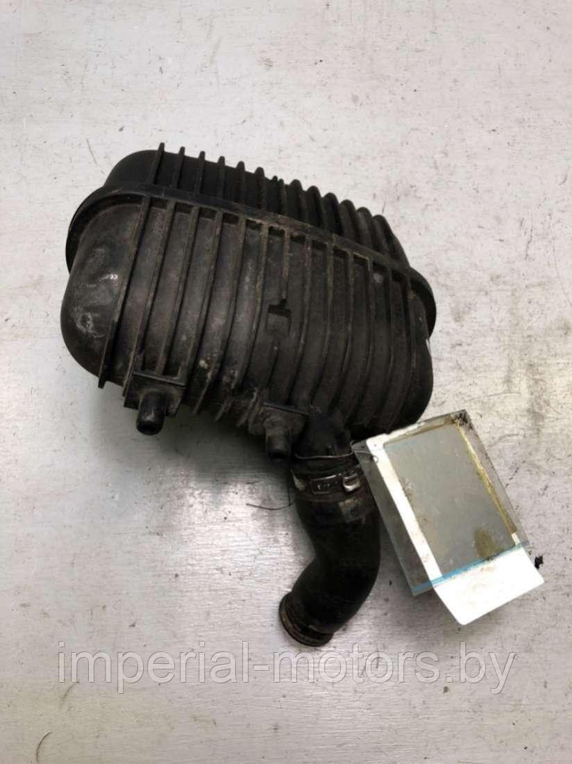 Резонатор воздушного фильтра Audi A4 B6 (S4,RS4) - фото 2 - id-p213954896