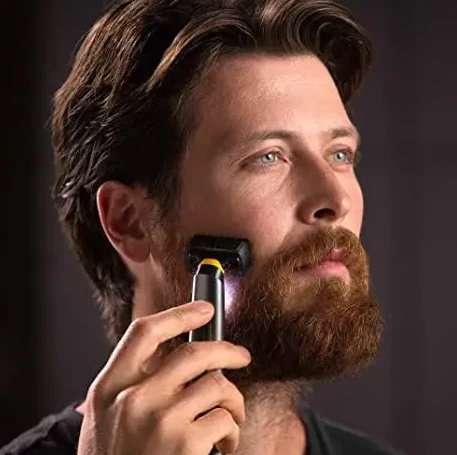 Портативный микро триммер для ухода за бородой и усами Micro trimmer (3 насадки) - фото 3 - id-p214047340