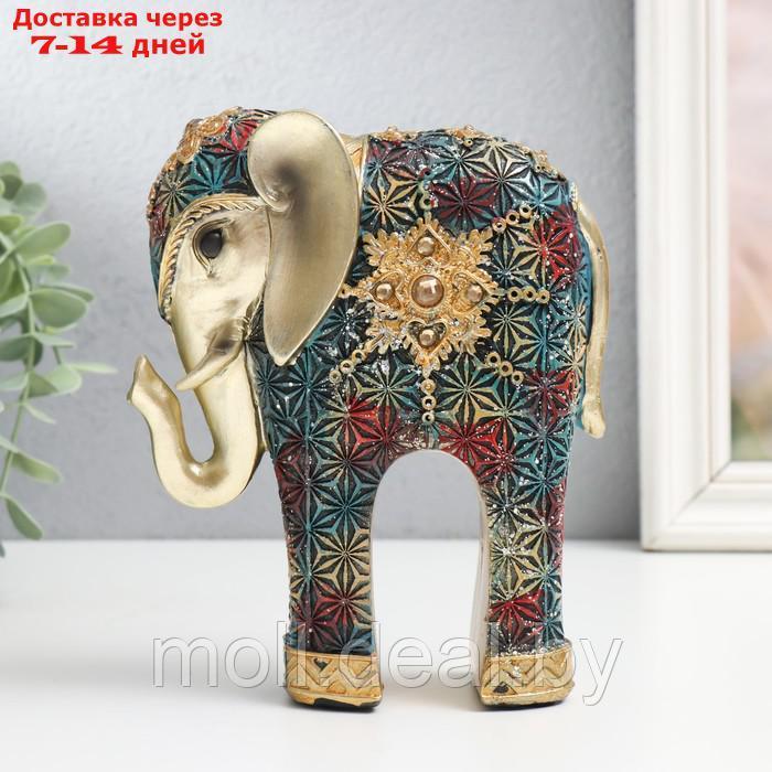 Сувенир полистоун "Слон, сине-красные снежинки" 14х6х16,5 см