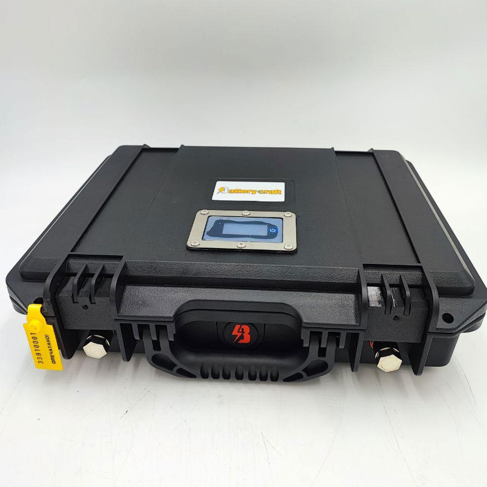 Аккумулятор BatteryCraft Lifepo4 12V 90Ah BMS 100 A c Bluetooth (черный корпус) - фото 1 - id-p214097224