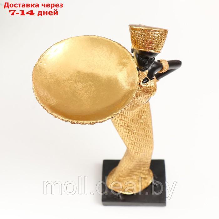 Сувенир полистоун подставка "Африканка с плетёной корзиной" золото 33х16,5х10 см - фото 4 - id-p214088966