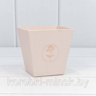Коробка- ваза с тиснением "Мини" 10,6*10,7*7,2см. Персиковый