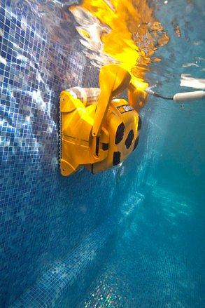 Робот пылесос для бассейна DOLPHIN WAVE 100 (для бассейна 25 метров) - фото 3 - id-p214167035