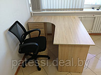 Комплект мебели для офиса Стол+Тумба+Кресло. В наличии