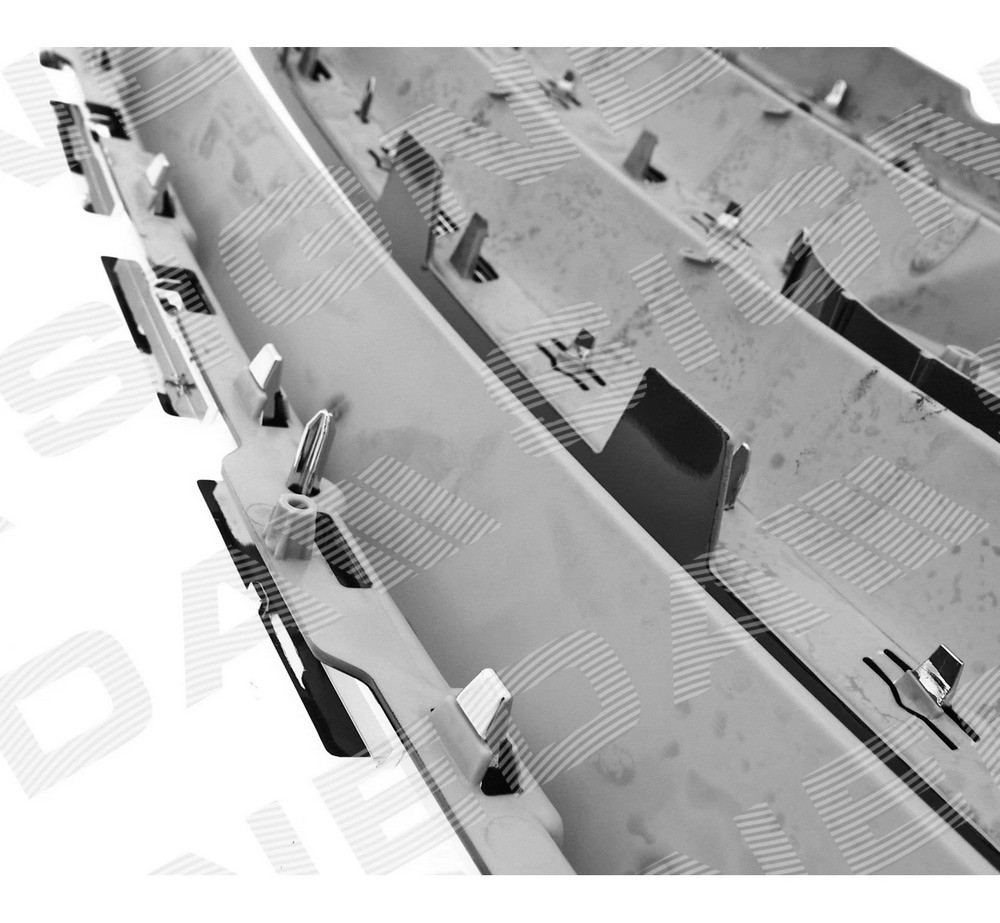 Решетка радиатора для Ford Escape III - фото 5 - id-p213694324