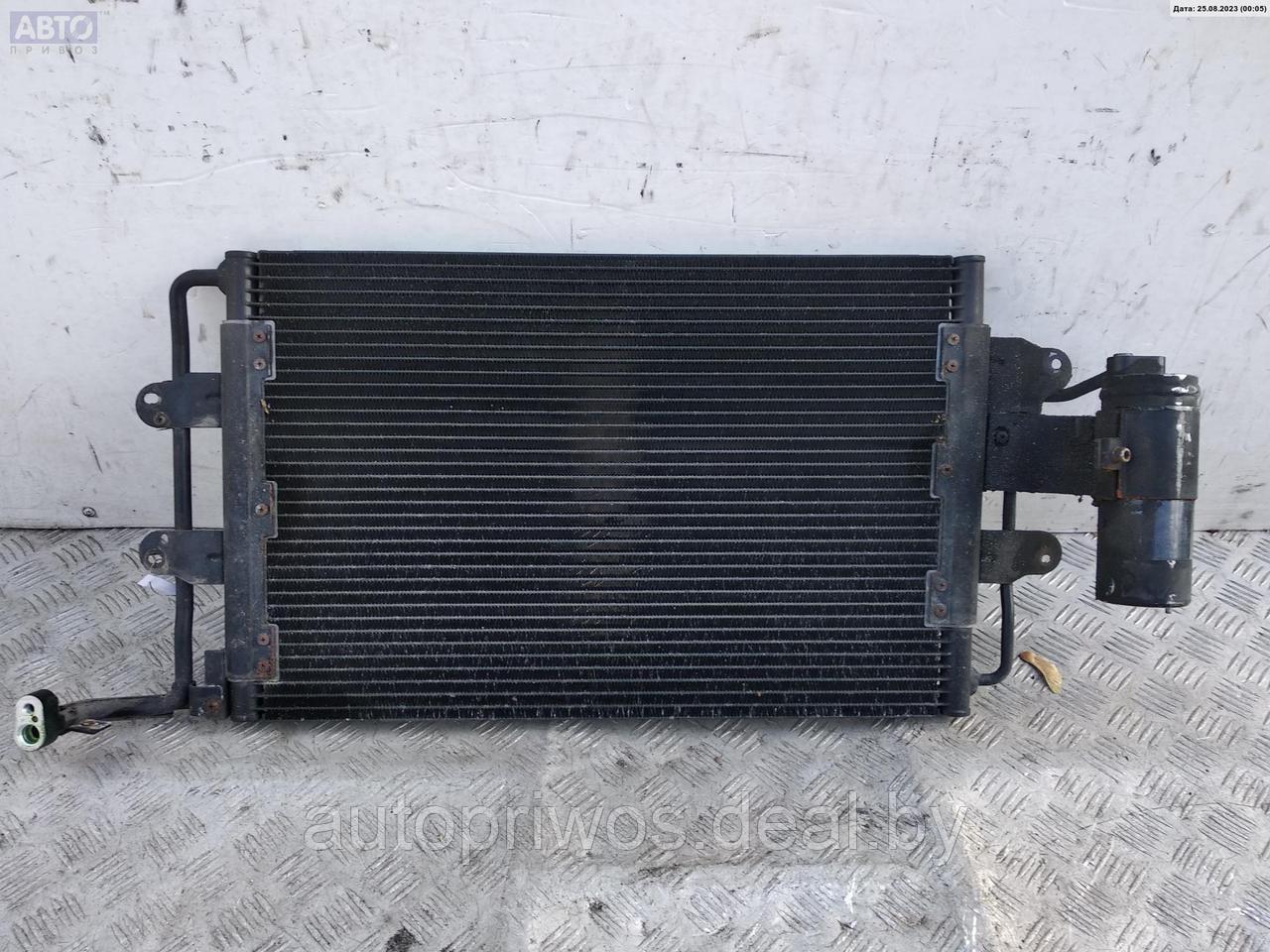 Радиатор охлаждения (конд.) Volkswagen New Beetle - фото 1 - id-p214215846