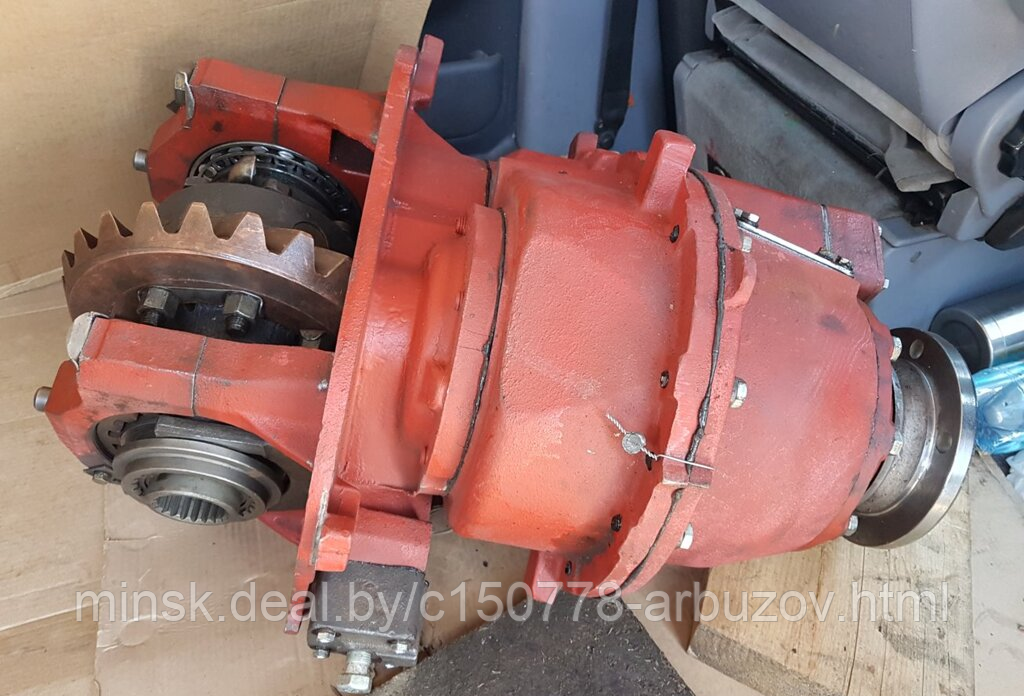 Редуктор среднего моста маз. Средний редуктор маз 6303. Редуктор среднего моста маз 6303-2500012-070. Редуктор заднего моста маз 6430. Редуктор средний маз 6430 пары.