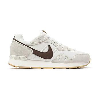 Кроссовки женские Nike Venture Runner серый CK2948-007