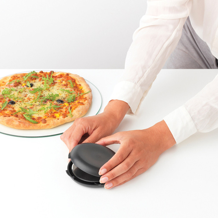 Нож для пиццы в футляре Brabantia Tasty+ - фото 5 - id-p214393507