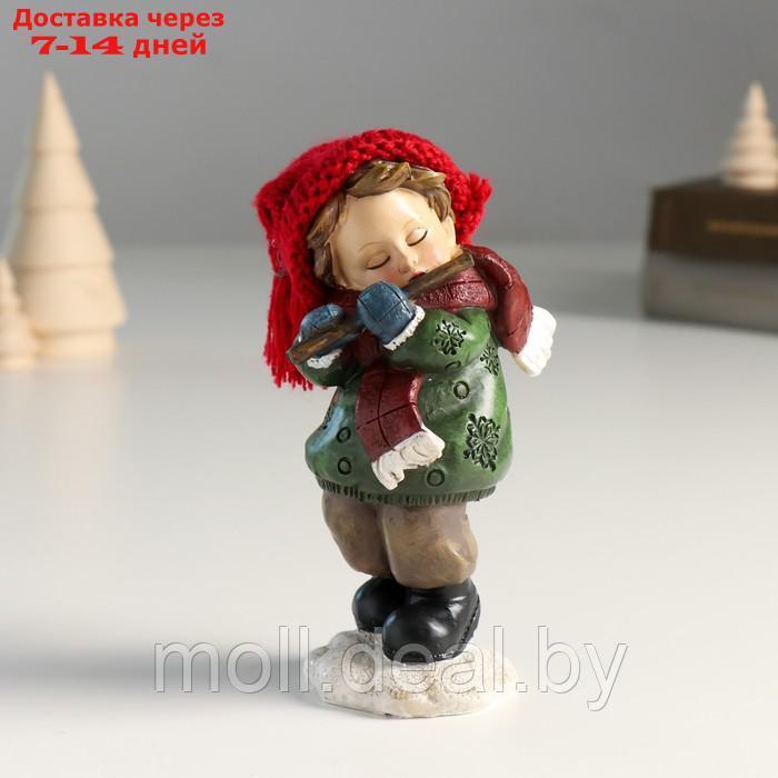 Сувенир полистоун "Малыш в зимней одежде, играет на флейте" красно-зелёный 6х6,5х13 см - фото 1 - id-p214518534