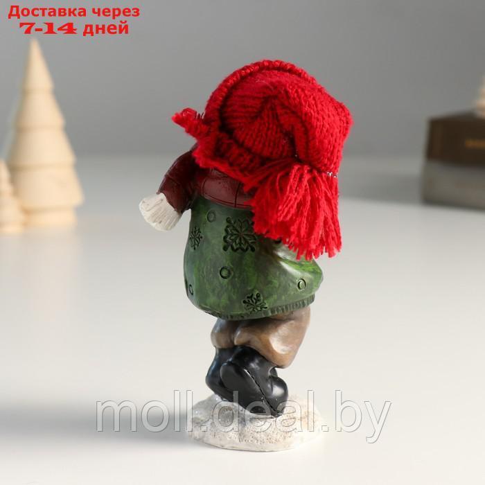 Сувенир полистоун "Малыш в зимней одежде, играет на флейте" красно-зелёный 6х6,5х13 см - фото 3 - id-p214518534